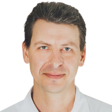 Лепихин Михаил Владимирович, офтальмолог-хирург