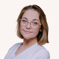 Васильева Яна Валерьевна, стоматолог-терапевт