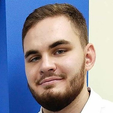 Осьмаков Валерий Евгеньевич, стоматолог-терапевт