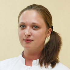 Бажина Екатерина Михайловна, стоматолог-терапевт