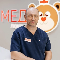 Мазин Александр Сергеевич, детский хирург