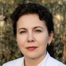Колясникова Светлана Фанельевна, стоматолог-терапевт