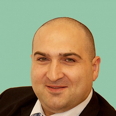 Григорян Зорий Цолакович, пластический хирург