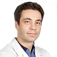 Скорик Олег Сергеевич, офтальмолог