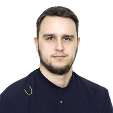 Матыс Максим Евгеньевич, стоматолог-терапевт