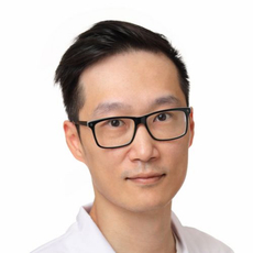 Ли Алексей Евгеньевич, стоматолог-хирург