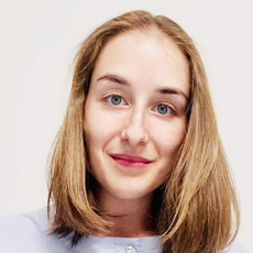 Мстиславская Алевтина Таймуразовна, стоматолог-терапевт