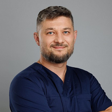 Смекаленков Олег Анатольевич, нейрохирург