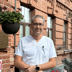 Лейга Александр Владимирович, детский хирург