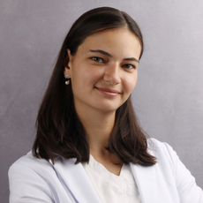 Агаева Алина Этибаровна, стоматолог-хирург