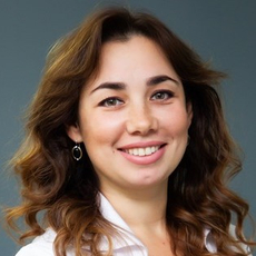 Литвинова Екатерина Семеновна, стоматолог-терапевт