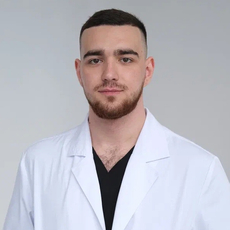 Хаметов Рустам Зиннюрович, стоматолог-терапевт