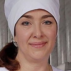Юхнова Лариса Петровна, стоматолог-ортопед