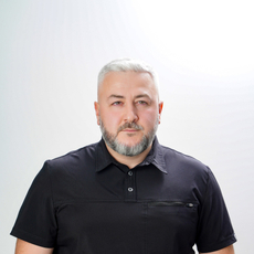 Айвазян Альберт Львович, стоматолог-ортопед