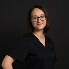 Азарян Марина Альбертовна, стоматолог-терапевт