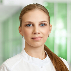 Снигирева Дарья Владиславовна, стоматолог-терапевт