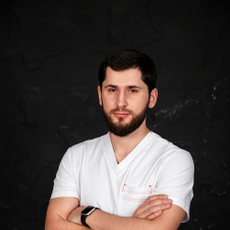 Докумов Умар Алиевич, стоматолог-терапевт