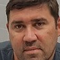 Гончаров Дмитрий Геннадиевич, стоматолог-хирург