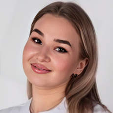 Валиуллина Алия Ильфатовна, стоматолог-терапевт