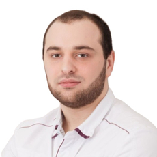 Куччаев Хочбар Абдулгалимович, стоматолог-терапевт