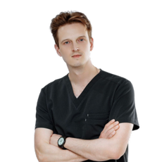 Кошкин Артем Вадимович, офтальмолог
