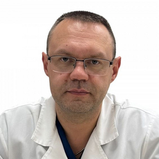 Старков Илья Леонидович, хирург