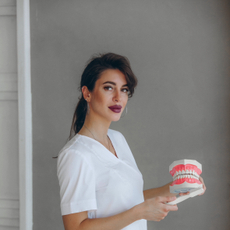 Беренцес Виктория Викторовна, стоматолог-терапевт