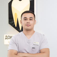 Камбаров Нуржан Кадырович, стоматолог-терапевт