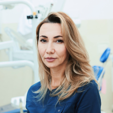 Щербакова Эльмира Ринадовна, стоматолог-терапевт