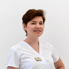 Сотникова Ангелина Георгиевна, массажист