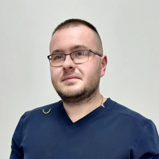 Столетний Евгений Сергеевич, онколог