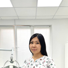 Бекимбаева Карина Муратовна, стоматолог-терапевт