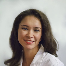 Симонова Евгения Валентиновна, педиатр