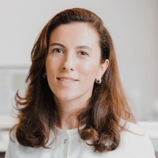 Оганесян Маня Ваниковна, стоматолог-терапевт