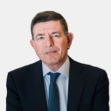 Шпицер Томас, челюстно-лицевой хирург