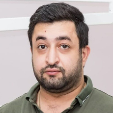 Мовсисян Артур Левонович, стоматолог-хирург