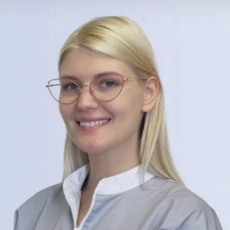 Завьялова Ирина Андреевна, стоматолог-терапевт