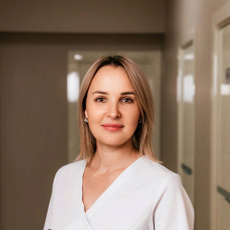 Александрова Елена Михайловна, стоматолог-терапевт
