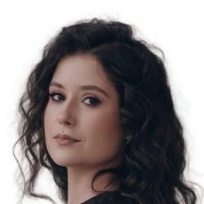 Васильева Устинья Сергеевна, стоматолог-хирург