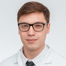 Протасов Данил Евгеньевич, стоматолог-терапевт