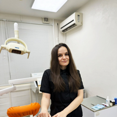 Кривоногова Анна Ивановна, стоматолог-терапевт