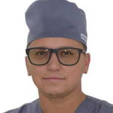 Симаков Николай Евгеньевич, стоматолог-хирург