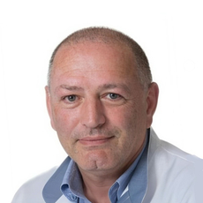 Биченов Роланд Георгиевич, педиатр