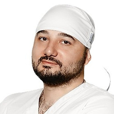 Авакян Артур Эдуардович, стоматолог-хирург