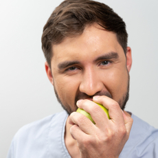 Холмогоров Эдуард Андреевич, стоматолог-ортопед