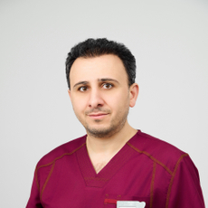 Оганесян Артур Ваникович, стоматолог-хирург