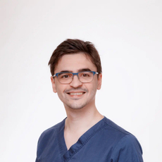 Ляшенко Богдан Игоревич, стоматолог-хирург