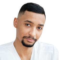 Баландин Эни Кристиан, стоматолог-хирург