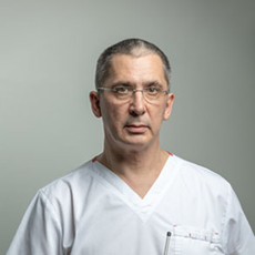 Давиденко Владимир Владимирович, стоматолог-хирург