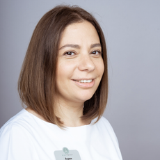 Асрян Ирина Аргамовна, стоматолог-терапевт